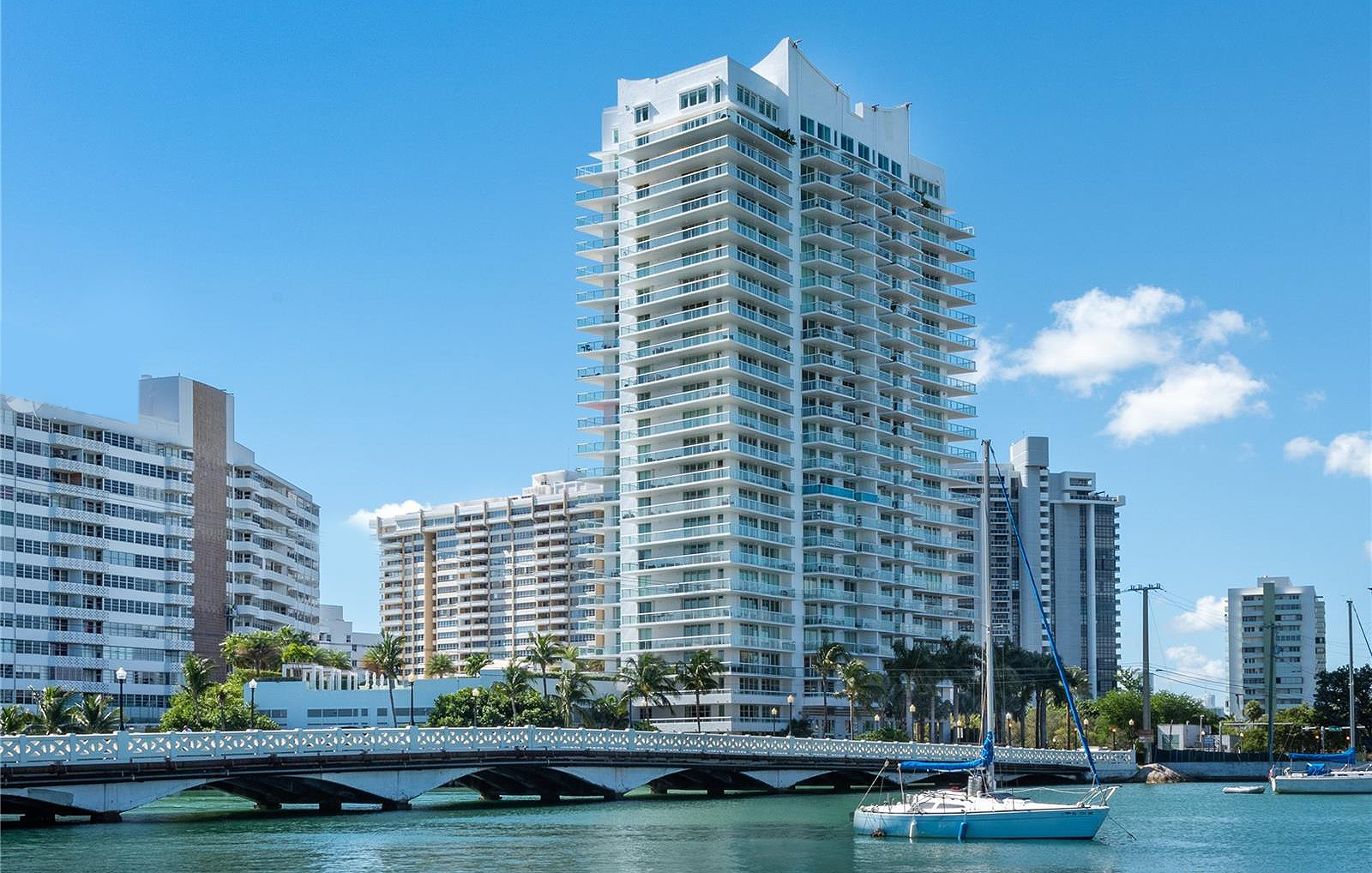 The Grand Venetian South Beach Luxury Condos For Sale Stavros